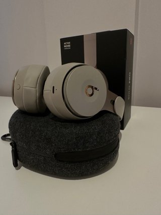 Beats Solo Pro Auriculares Inalámbricos Gris/Oro