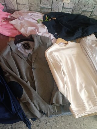 Ropa de hombre: polos, camisas y chaqueta