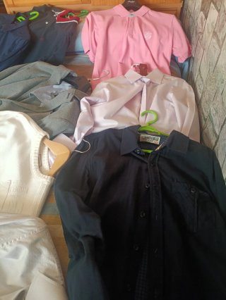 Ropa de hombre: polos, camisas y chaqueta