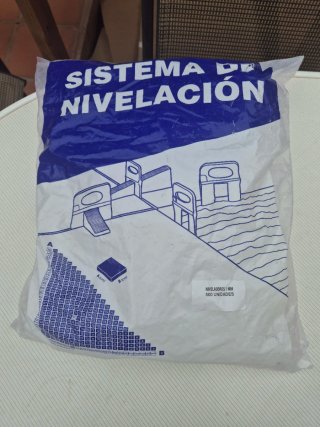 Sistema de Nivelación 1 MM - 500 Unidades