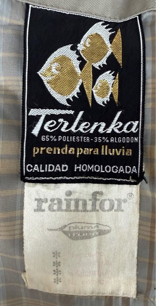 Gabardina Terlenka Gris Talla L