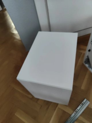 Mueble Eket Blanco 35x25x35 + Riel