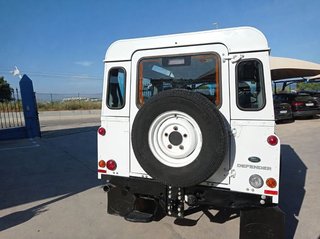 Land-Rover Defender Defender 90 SW E