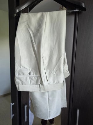 Traje de hombre P.M.U. cerimonia beige