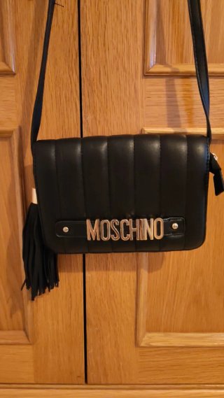 Bolso Moschino Negro y Dorado