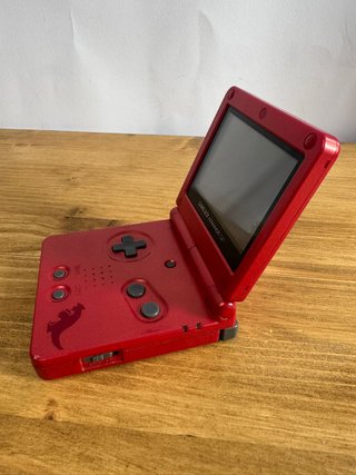 Game Boy Advance SP Rosso Groudon