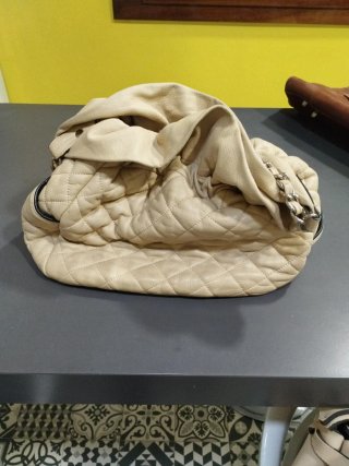 Bolso Bimba y Lola Beige Piel Acolchado