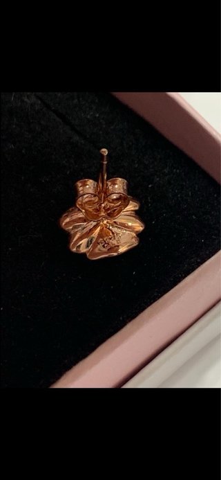 Pendientes Pandora Flor Morado rosado