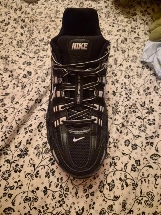 Zapatillas Nike CD6404-026 Talla 42 Nuevas