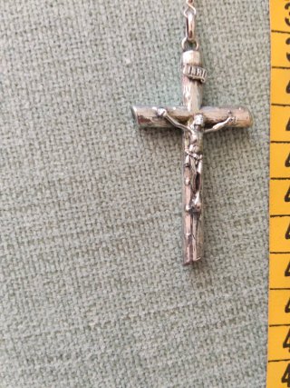 Rosario antiguo cuentas irisadas 44 cms