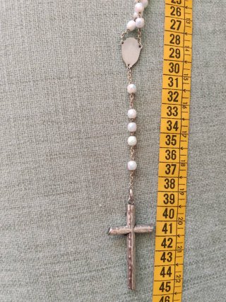 Rosario antiguo cuentas irisadas 44 cms