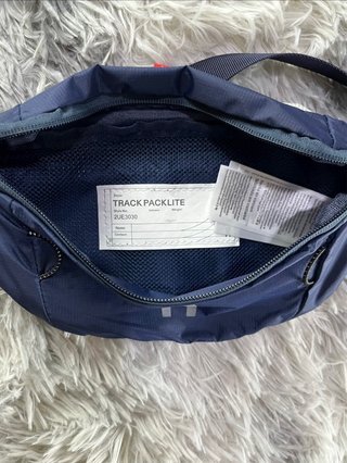 On Running 2L waist pack