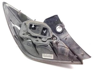 462141722 piloto trasero opel astra h gtc 23086982
