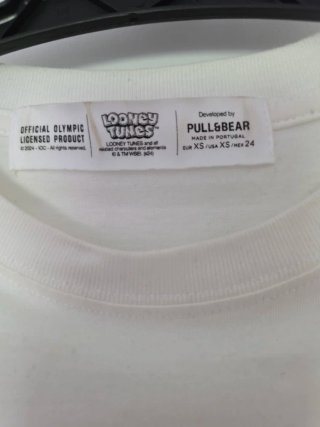Camiseta blanca con dibujos