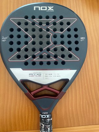 Pala pádel NOX Agustín Tapia Genius