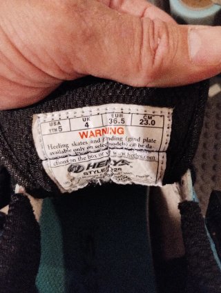 Zapatillas con ruedas Heelys talla 36.5