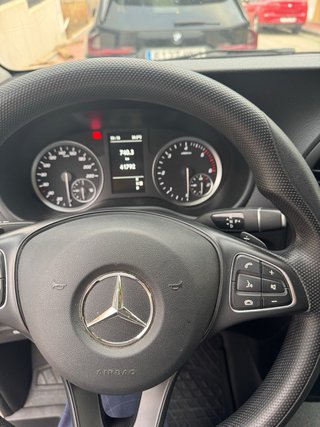 Mercedes-Benz Vito 2022 como nueva
