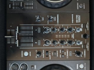 Controlador DJ Pioneer DDJ-400 Negro