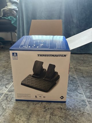 Volante Thrustmaster T98