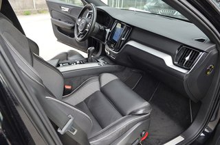 Volvo V60 R-Design exclusive+Navegacion+Full Led+
