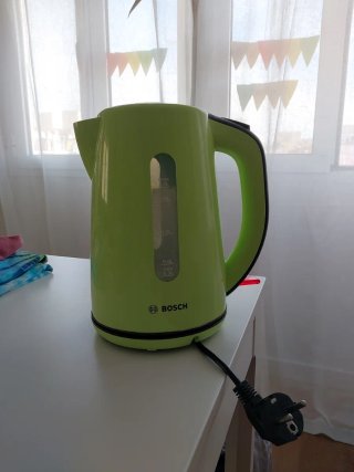 Hervidor de agua Bosch verde