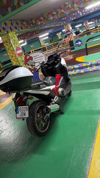 Honda Integra 750 - Perfecto Estado