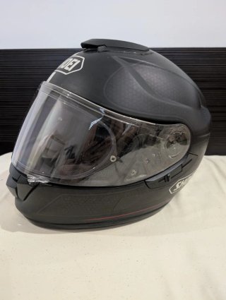 Capacete Mota Shoei GT-Air