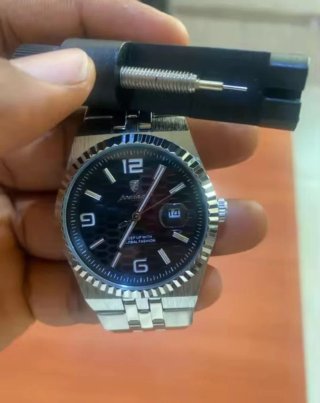 Poedagar Reloj Oro y Plata