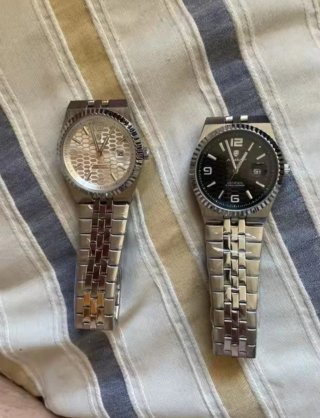 Poedagar Reloj Oro y Plata