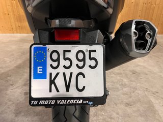 Kymco AK 550 Negro