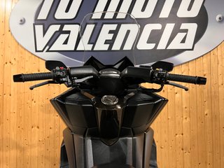 Kymco AK 550 Negro