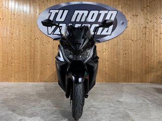 Kymco AK 550 Negro