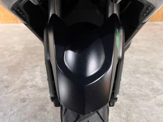 Kymco AK 550 Negro