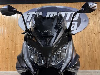 Kymco AK 550 Negro