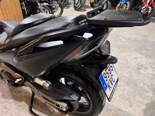 Kymco AK 550 Negro