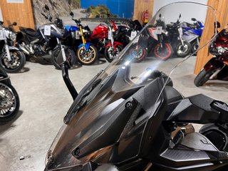 Kymco AK 550 Negro