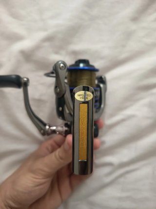 Carrete Nomura Kanji FW30 Spinning