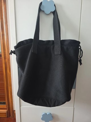 Bolso de deporte Oysho negro