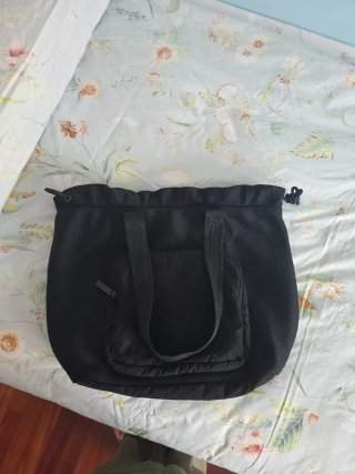 Bolso de deporte Oysho negro