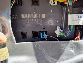 Módulo SAM Izdo Mercedes W209 2098201926(04)