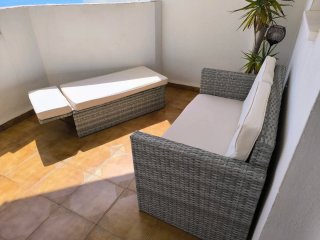 Sofá de exterior ratán Korfu gris claro