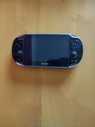 PS Vita OLED 256 GB Nera