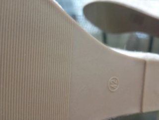 Sandalias cuña esparto beige bordadas