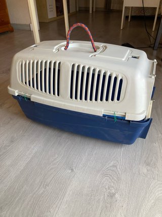 Transportín perro azul y blanco