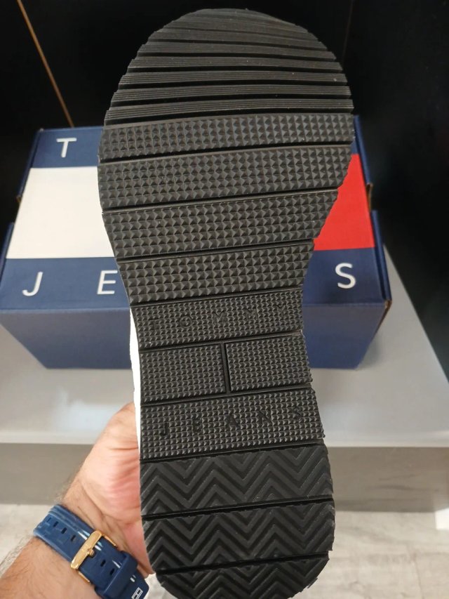 Tênis Tommy Jeans Bege/Cinza Masculino 41 a 46