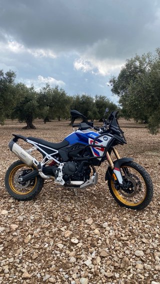 BMW F900GS Adventure Azul