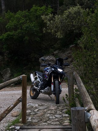 BMW F900GS Adventure Azul