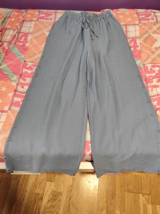 Conjunto azul cielo con tachuelas nuevo