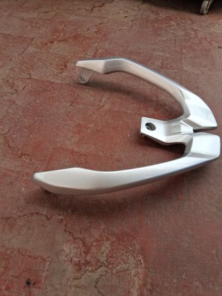 Aprilia SR GT 125 Portaequipajes Trasero Plata