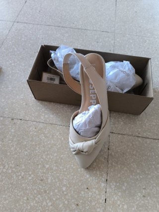 Zapatos Gioseppo blancos sin usar